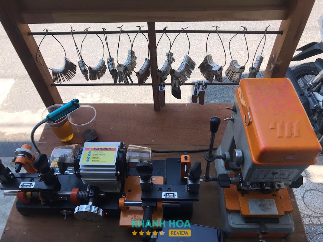 Tiệm sửa khóa-Ngọ khoá II Nha Trang