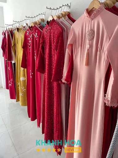 Trang phục và makeup cưới tại May Studio