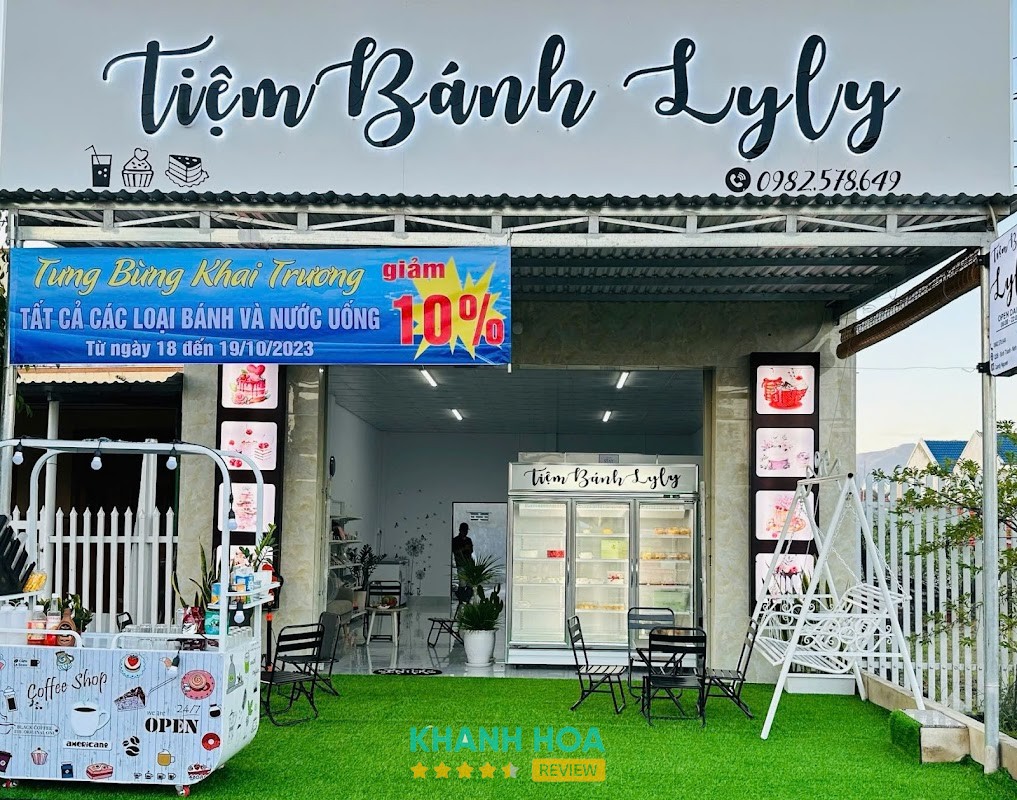 Tiệm bánh Lyly Ninh Hoà