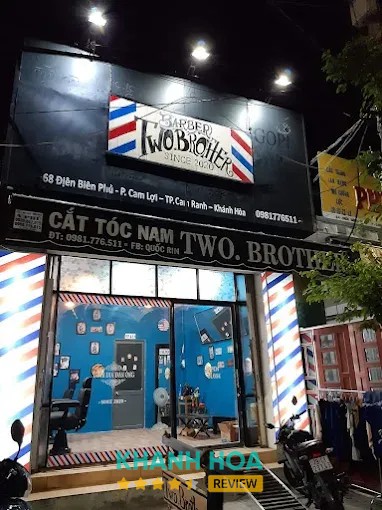 TWO.BROTHERS Barber Cam Linh