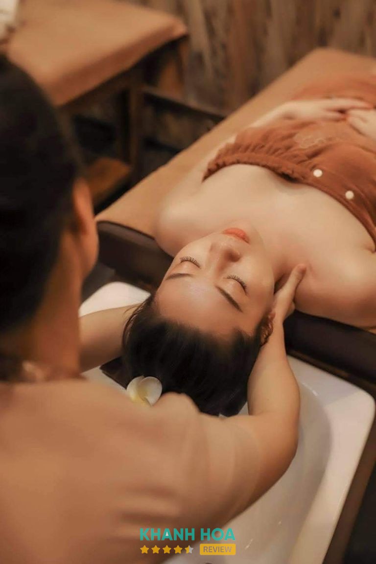 Sumi Beauty Spa – hình ảnh chăm sóc tóc tại Cam Linh
