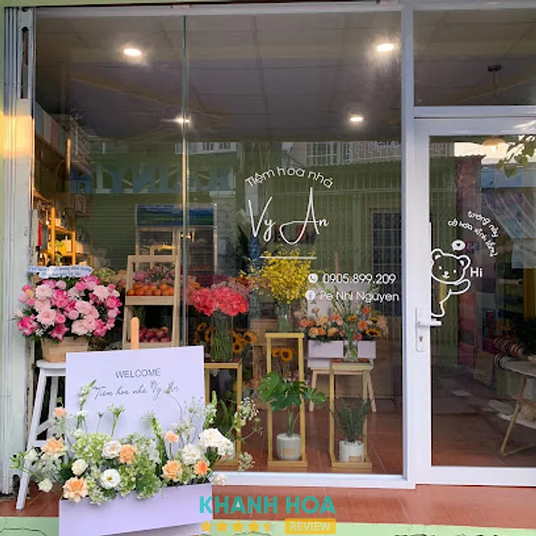 Tiệm hoa tươi Vy An: 48 Sao Biển, P. Bắc Nha Trang