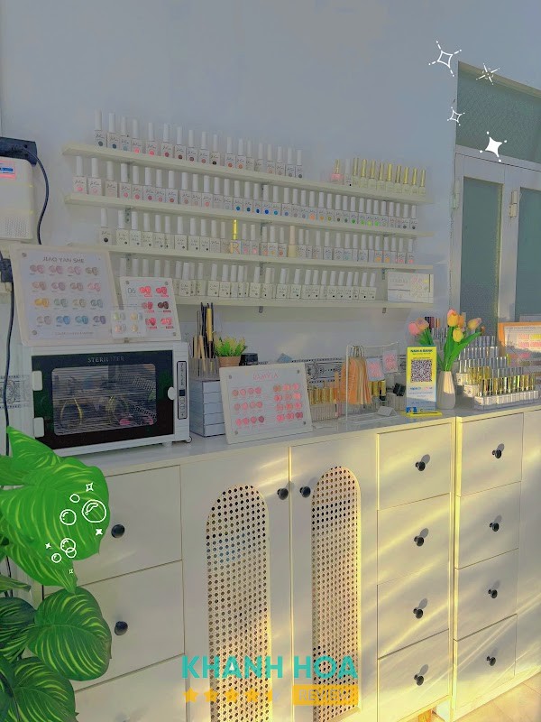 Russia Beauty Academy Vạn Ninh