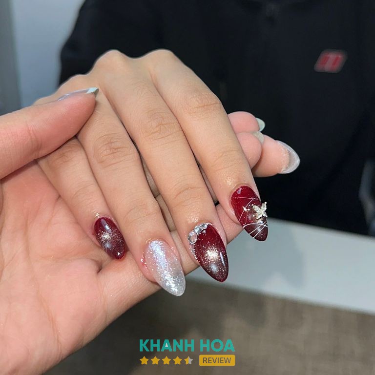 Hình ảnh làm móng tại Pon Nail Room & More