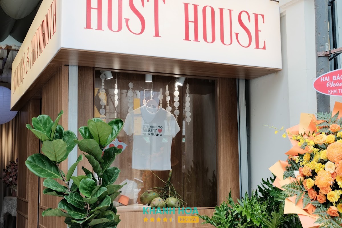 Host House Photobooth & Souvenirs Nha Trang