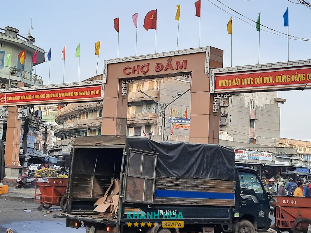 Tiệm Vàng Kim Yến – hình ảnh 1