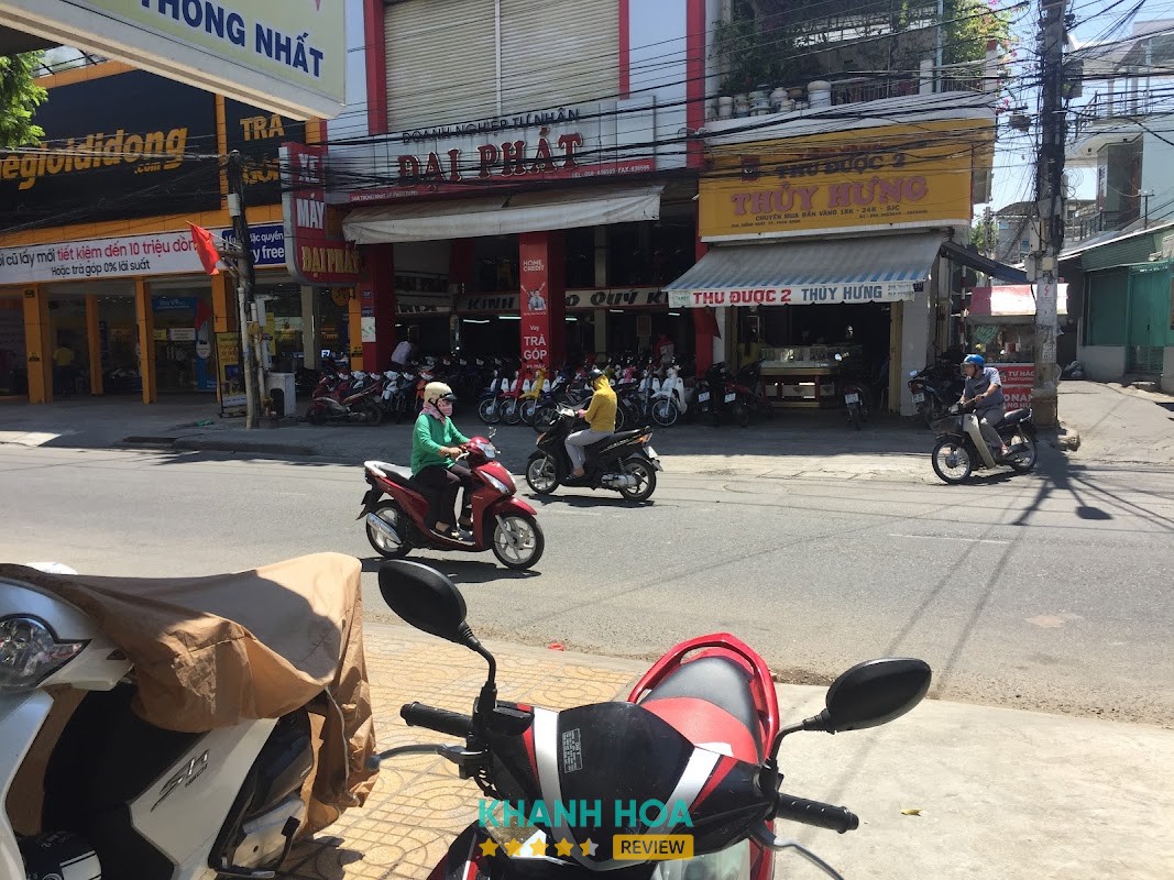 Tiệm Vàng Thu Được 2 – hình ảnh 2