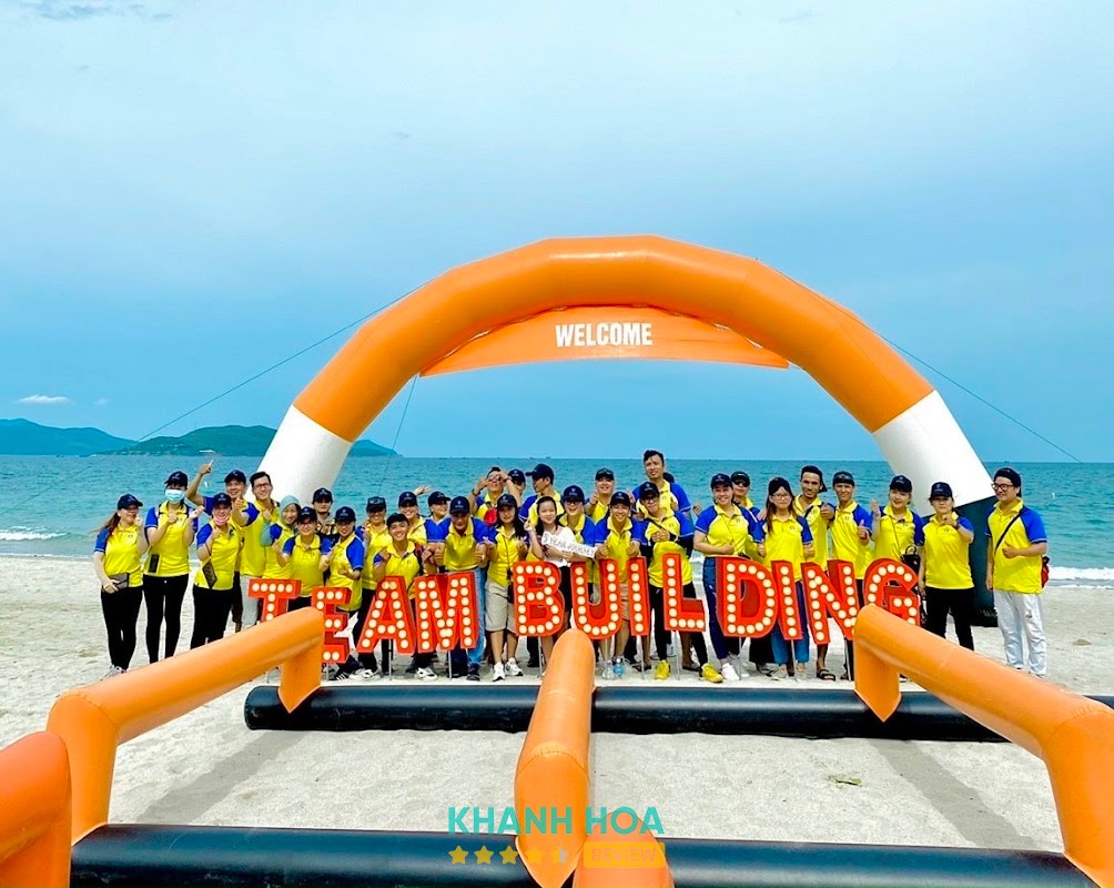 Hoạt động Team Building Nha Trang và Gala Dinner