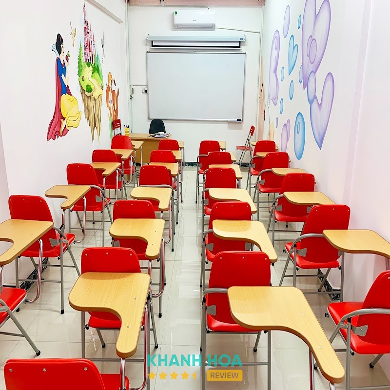 Không gian học tập tại RES Nha Trang