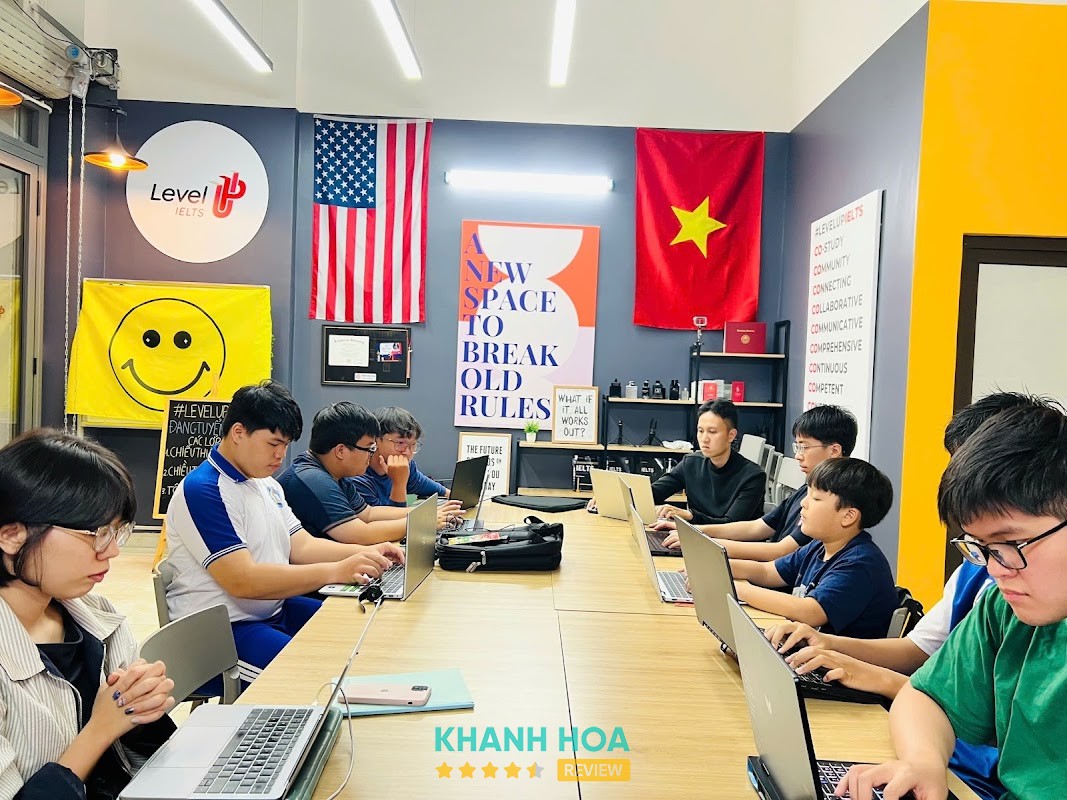 Không gian học tại Level Up IELTS Nha Trang