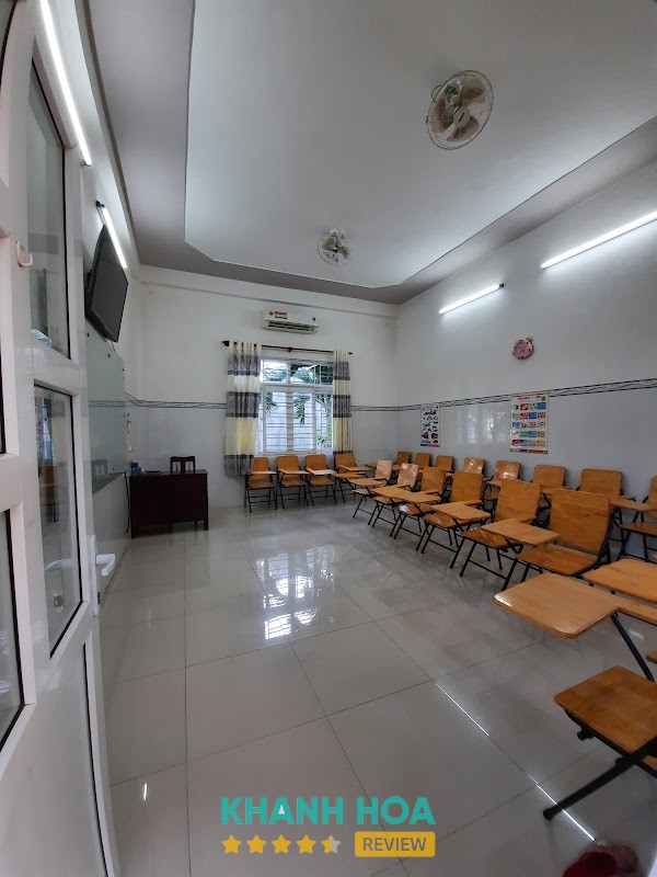 Cơ Sở Ngoại Ngữ Let's Learn 2 – hình ảnh 3