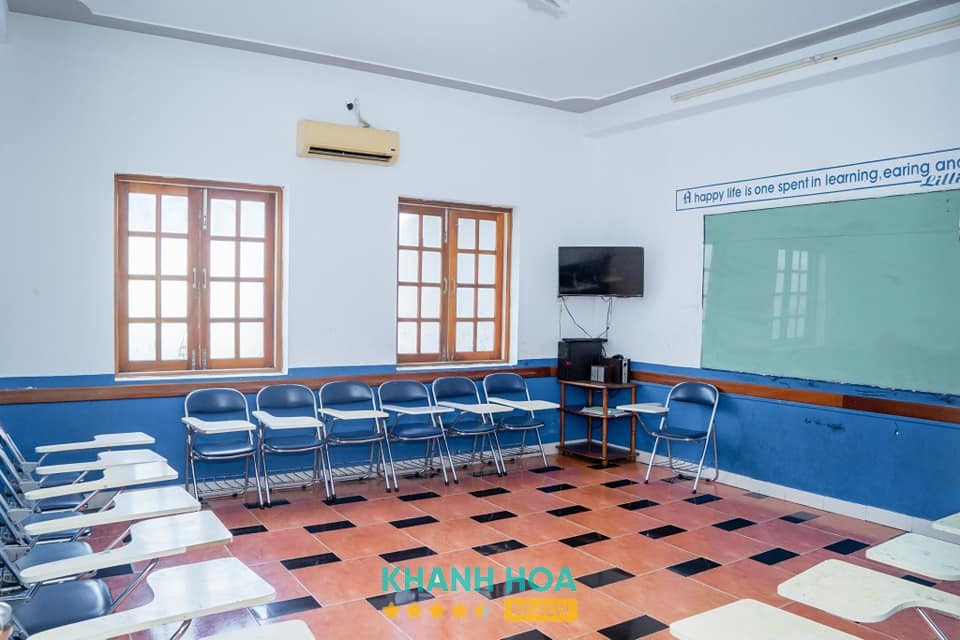 Trung Tâm Ngoại Ngữ Gió Đông Ninh Thuận – hình ảnh 1