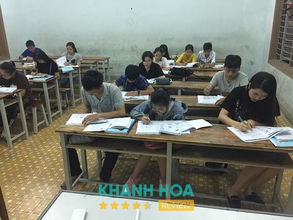 Tiếng Nhật Nha Trang Hoa Midori – hình ảnh 2