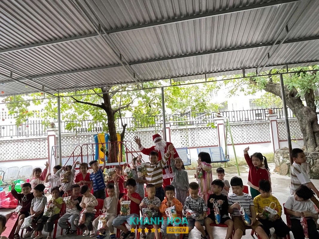 Hoạt động tại Mầm Non Sinh Thái