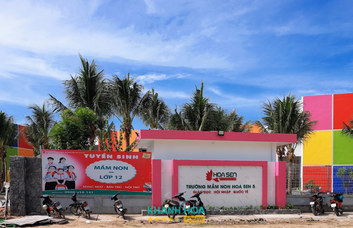 Không gian Trường Mầm non Hoa Sen 5