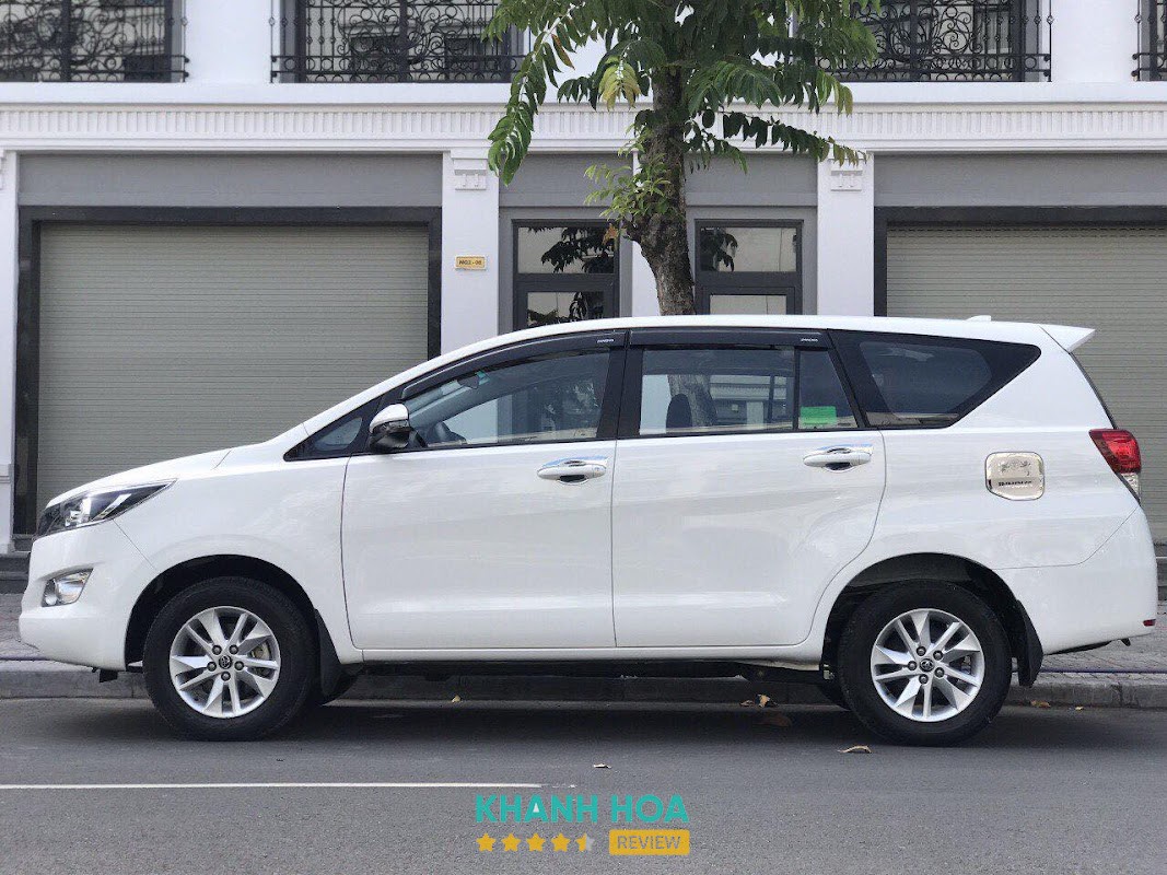 Xe Đưa Đón Sân Bay Cam Ranh Nha Trang - ECO MT - hình ảnh 3